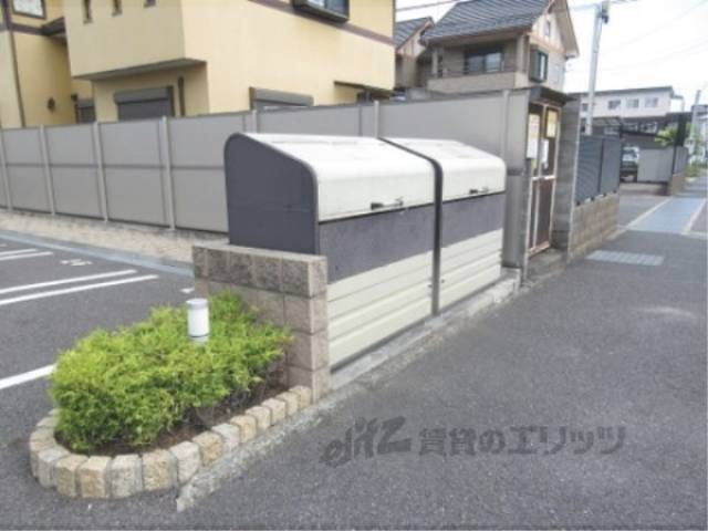 ゴミ置き場