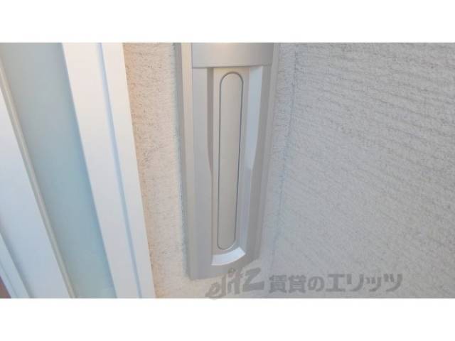 宅配ボックス　ポスト