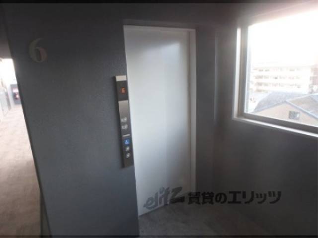 エレベーター