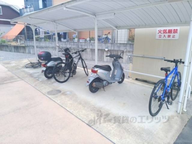駐輪場