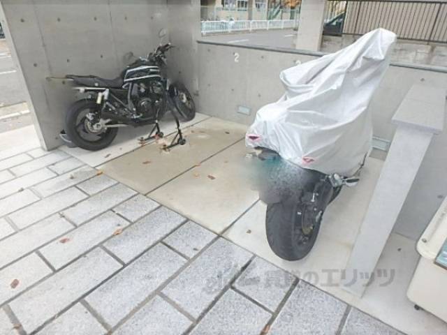 駐輪場