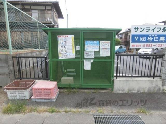 ゴミ置き場