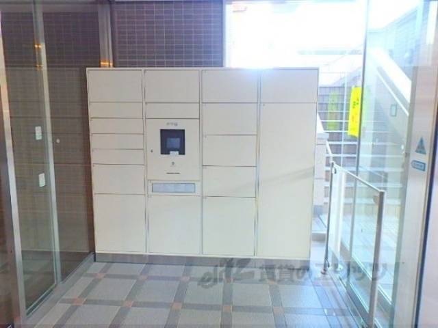 宅配ボックス