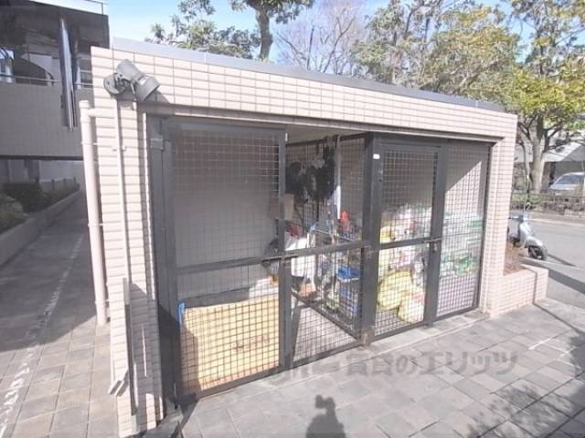 ゴミ置き場