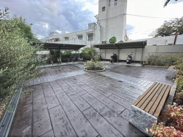広場
