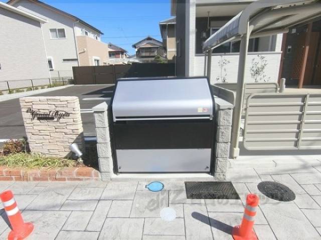 ゴミ置き場