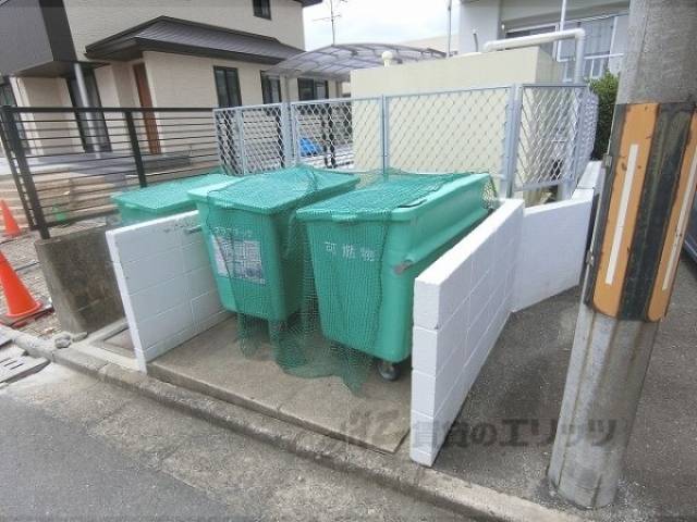 ゴミ置き場