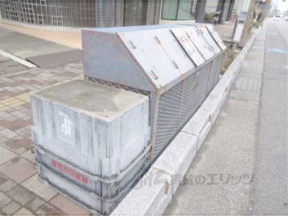 ゴミ置き場