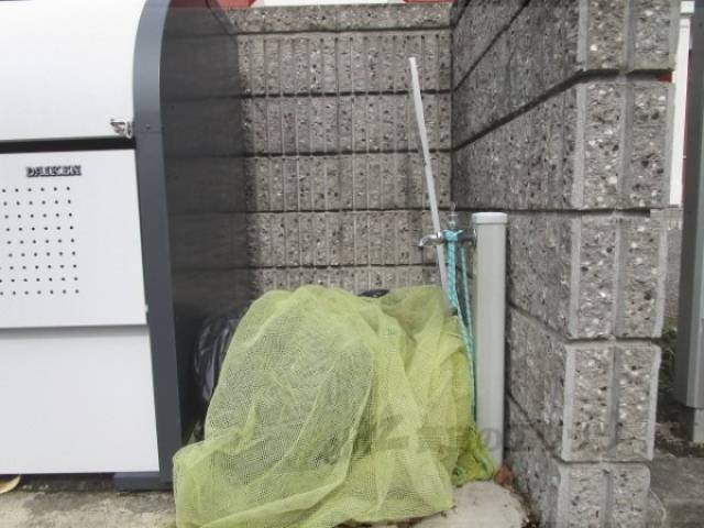 ゴミ置き場