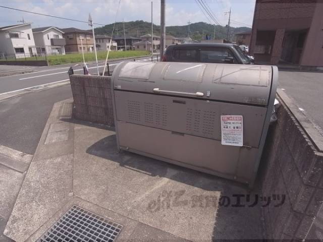 ゴミ置き場
