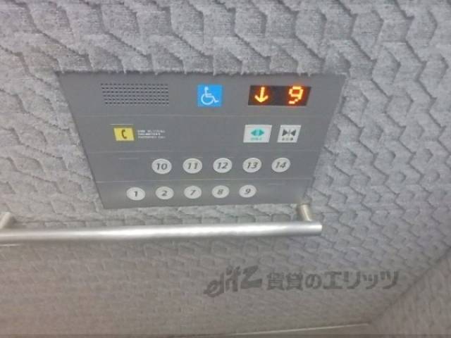 エレベーター
