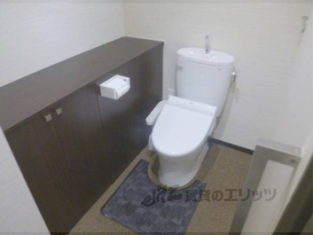 共用トイレ
