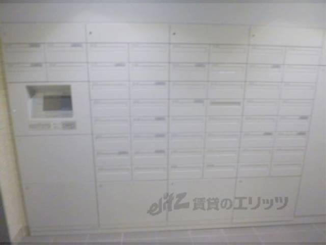 宅配ボックス