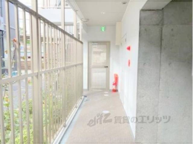 廊下　1階