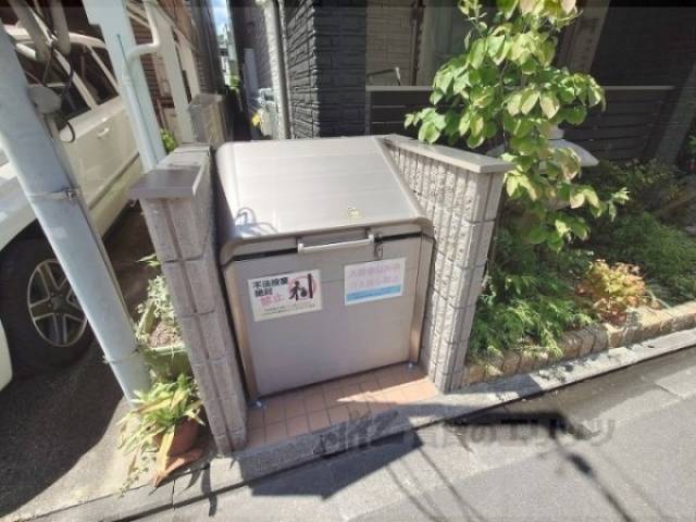 ゴミ置き場