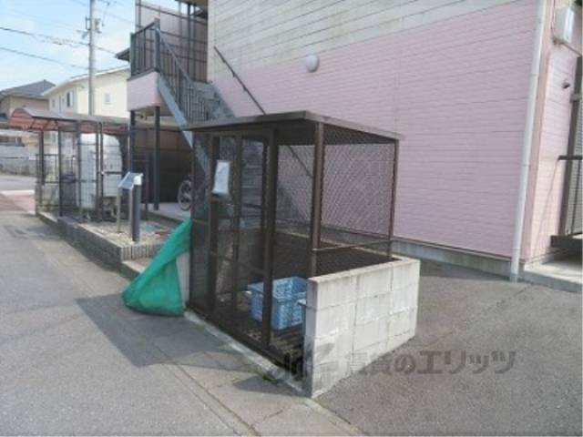 ゴミ置き場