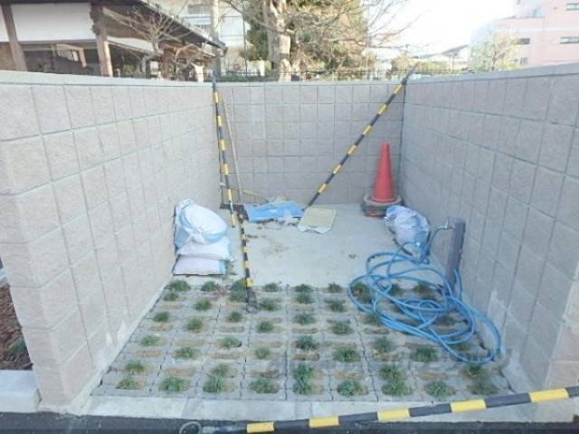 ゴミ置き場