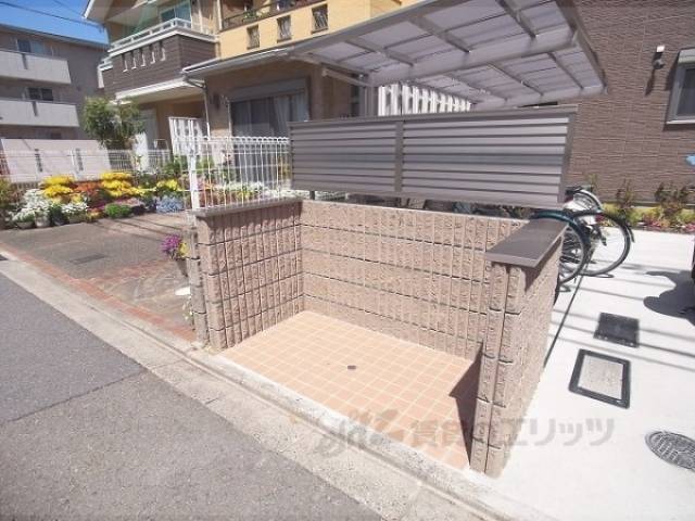 ゴミ置き場