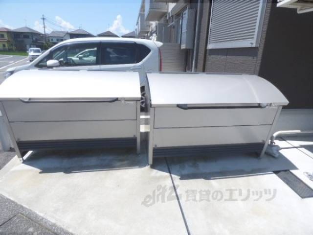 ゴミ置き場