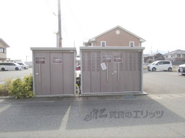 ゴミ置き場