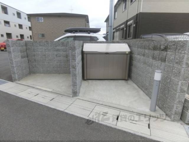 ゴミ置き場