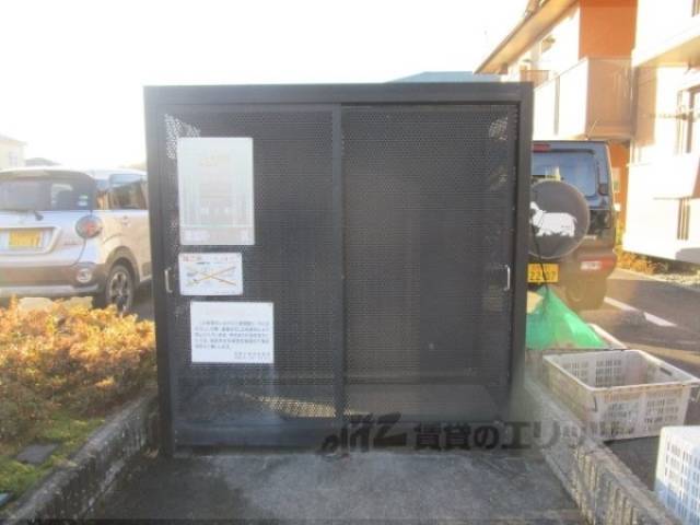 ゴミ置き場