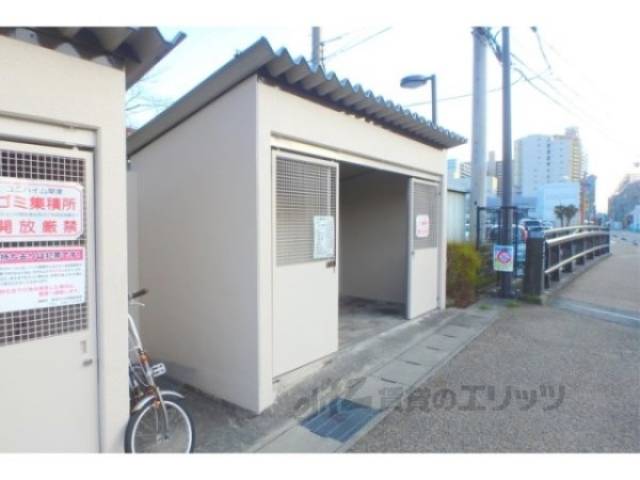 ゴミ置き場