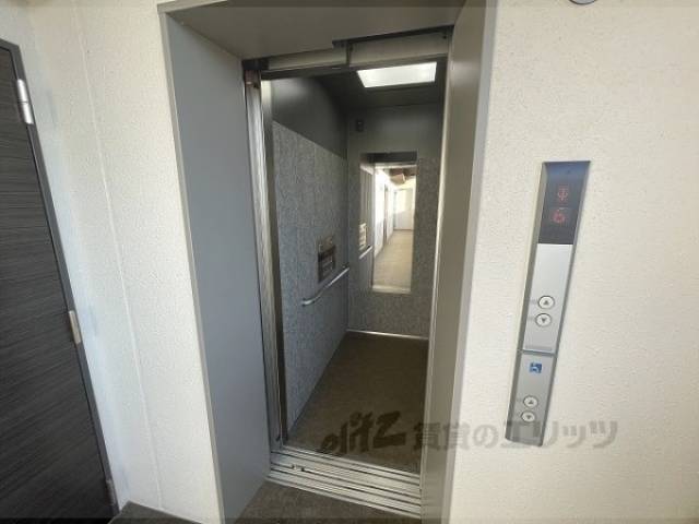 エレベーター