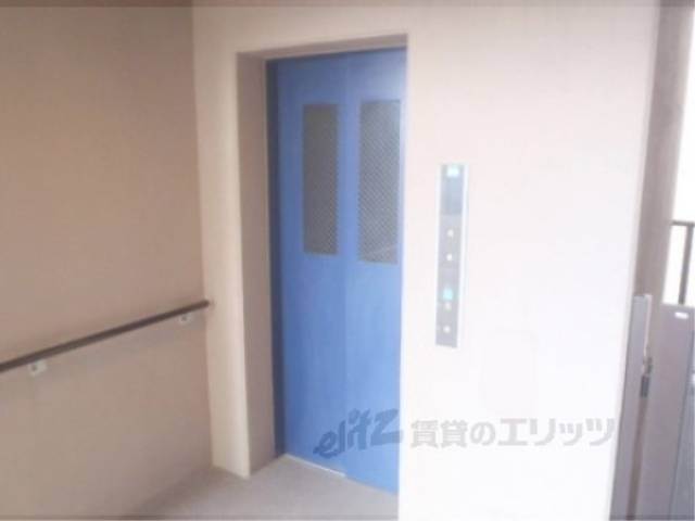 エレベーター