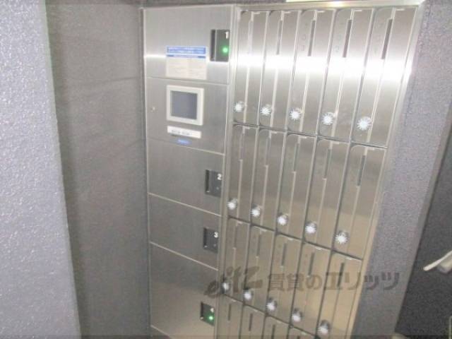 宅配ボックス