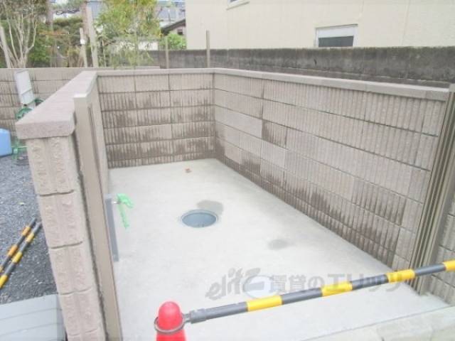 ゴミ置き場