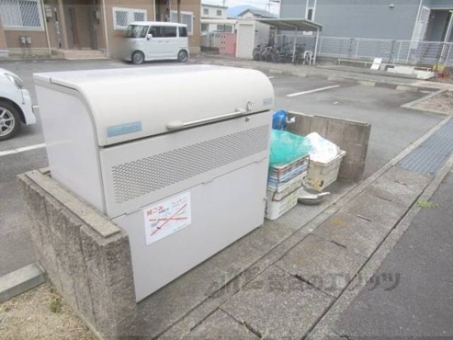 ゴミ置き場