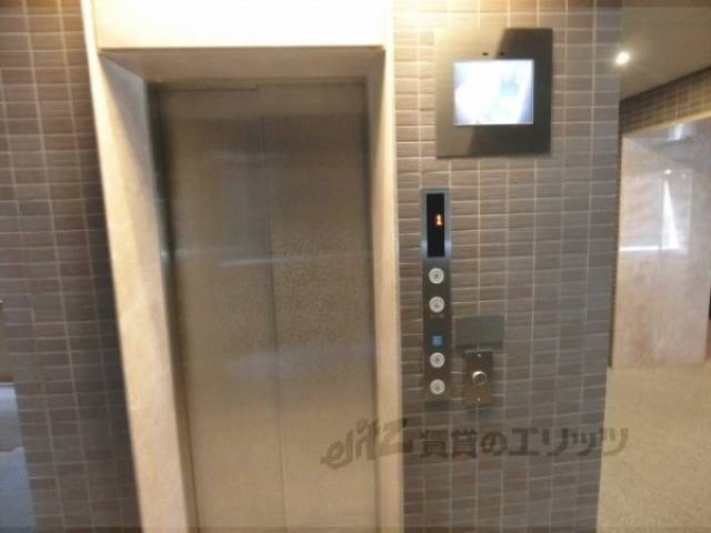 エレベーター