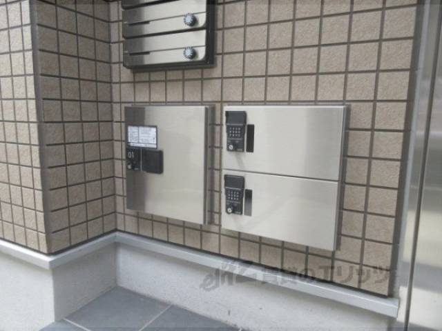 宅配ボックス