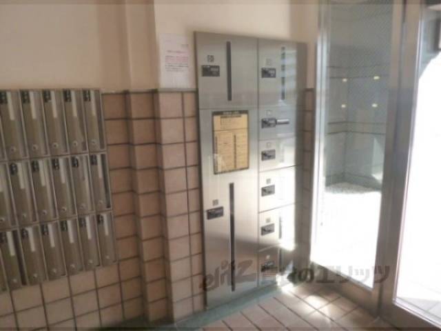 宅配ボックス