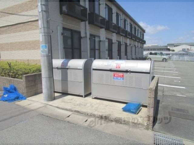 ゴミ置き場