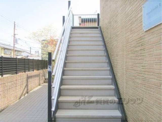 通路　階段