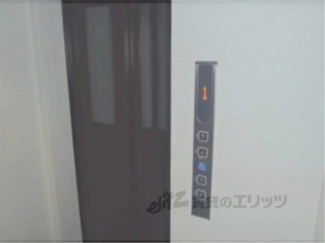 エレベーター