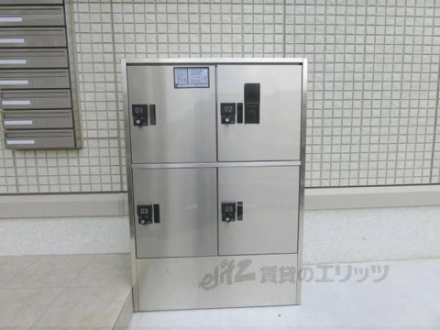 宅配ボックス