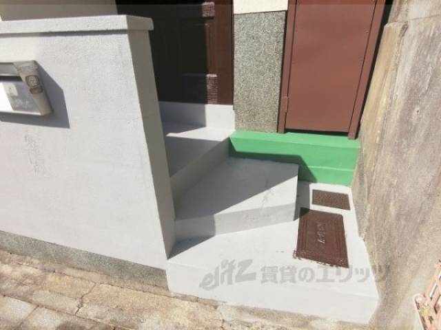 エントランス 階段