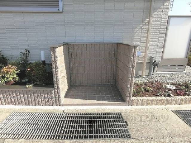 ゴミ置き場