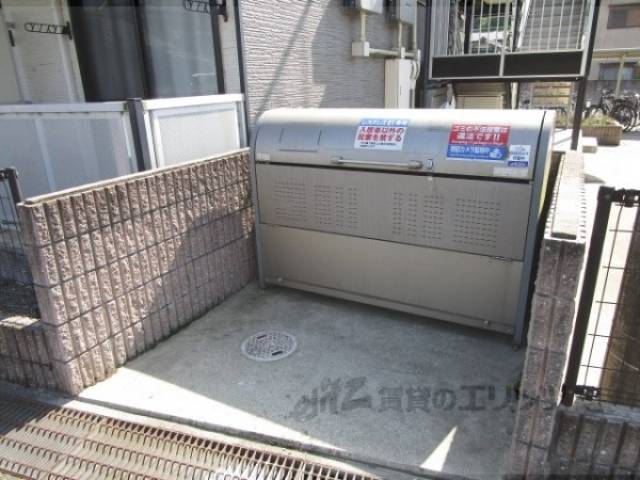 ゴミ置き場