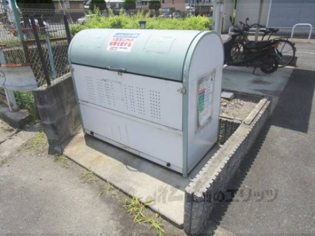ゴミ置き場
