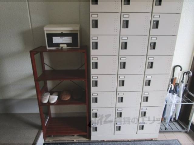 靴入れ