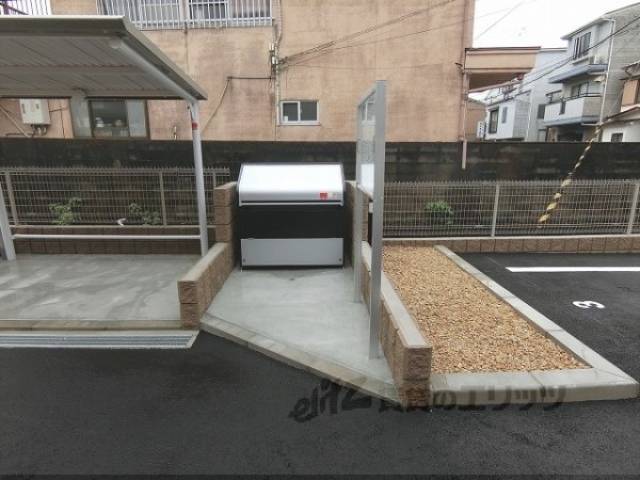 ゴミ置き場
