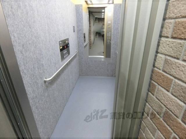 エレベーター