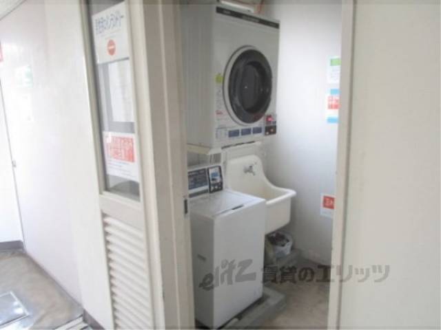 コインランドリー