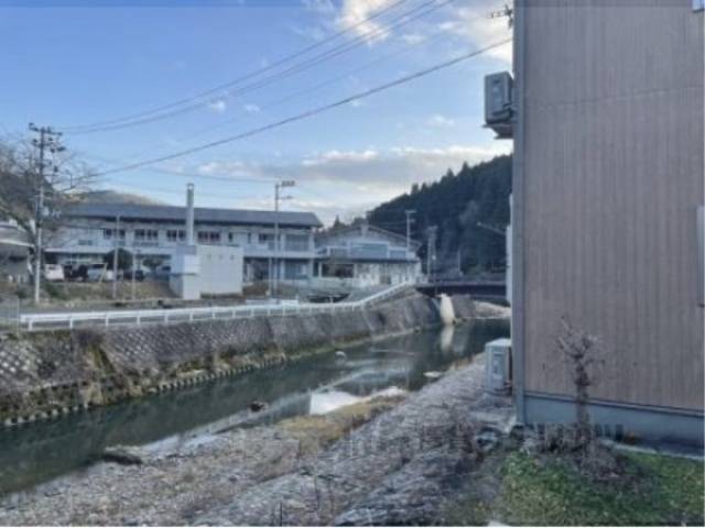 川が流れています。