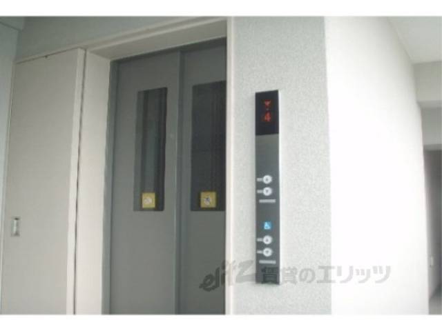 エレベーター