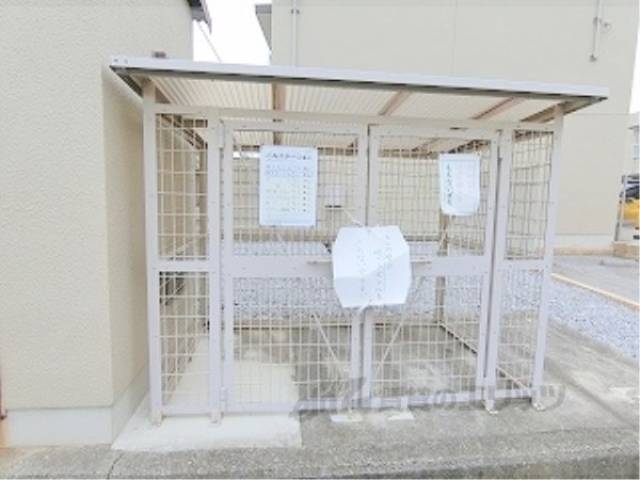 ゴミ置き場